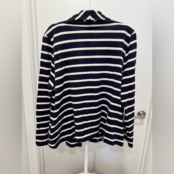 Talbots - Picture 5 of 8